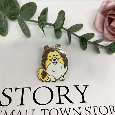 kupować Custom Hard Enamel Zinc Alloy Vintage Style Lapel Pin for Fashion and Collectibles online manufacture