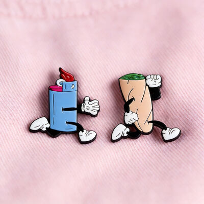 kupować Niestandardowe metalowe przypinki z sitodrukiem, sprzedaż hurtowa odzieży, akcesoriów i brandingu logo online manufacture